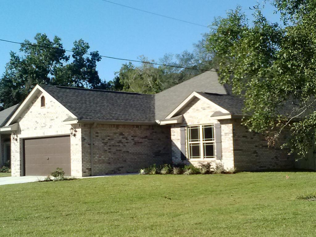 Location! Shalimar ! NO HOA FEE!! This all Brick home built by Local Builder Watree Construction is centrally located near schools, beaches and shopping. Upon entering home to the right is a very large Dining Room which flows into Kitchen featuring Designer Cabinetry, Granite Counters, Custom Tumbled Stone backsplash, Stainless Steel Appliances New wood look tile flooring in family Room 2018. Porcelain Tile cover Hallways and all wet areas. The Master Suite has an Oversize Closet and Beautiful Trey Ceiling.. Offering Double Vanity, Separate Shower and a deep Soaking Tub.The other 3 bedrooms offers ample storage with 2nd Tub/Shower and Vanity, The Half Bath is centrally located. A Manabloc Pex Water System which serves like a circuit Breaker is a must See. 2 Car Insulated Garage.