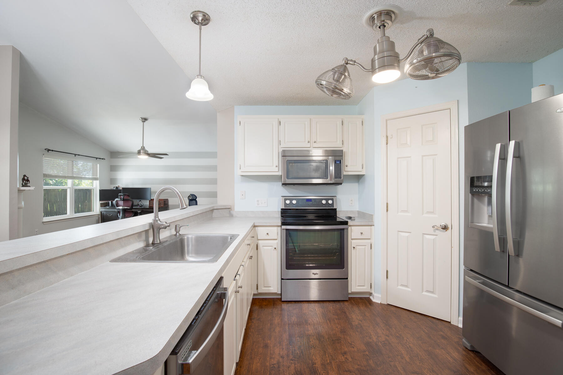 PRO AM ESTATES - Residential