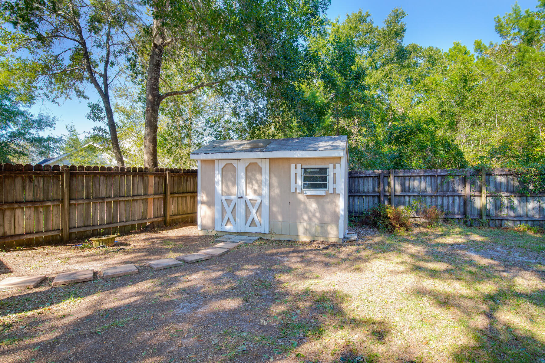 PRO AM ESTATES - Residential