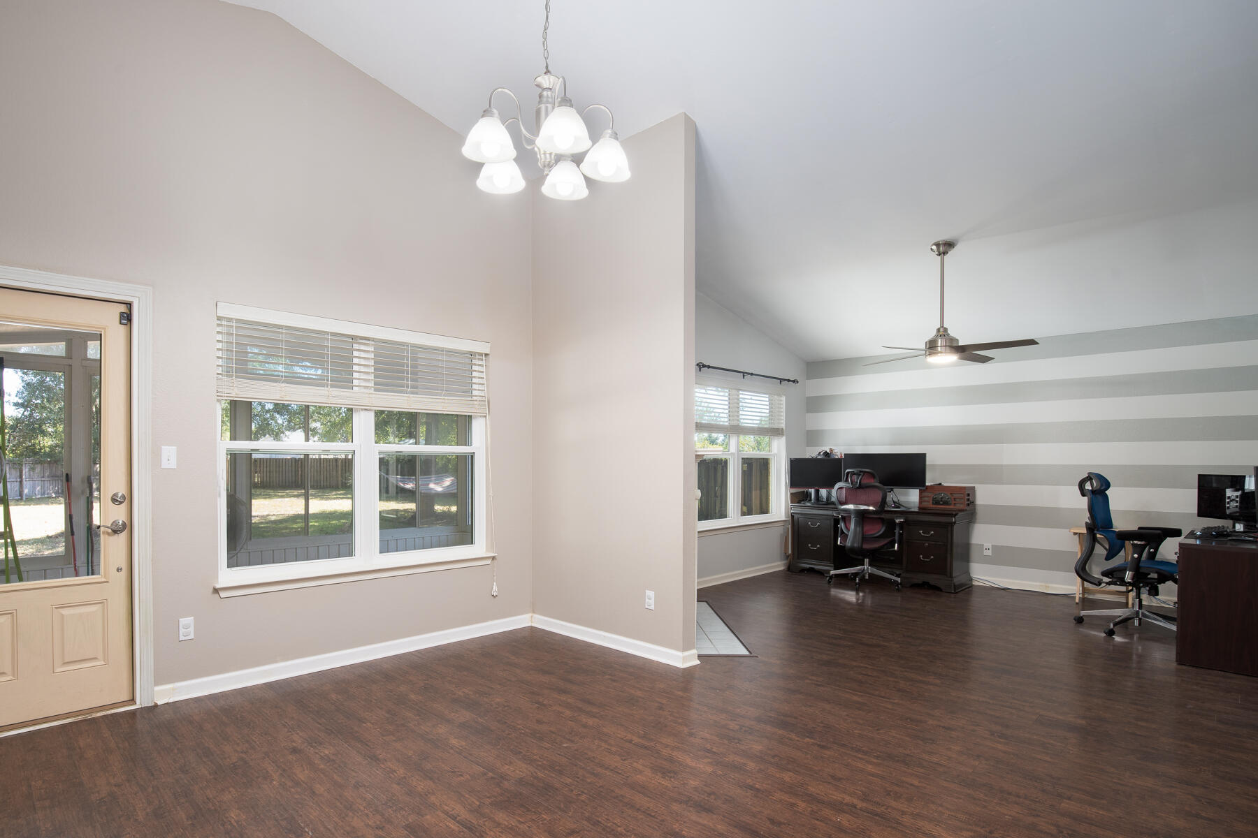 PRO AM ESTATES - Residential