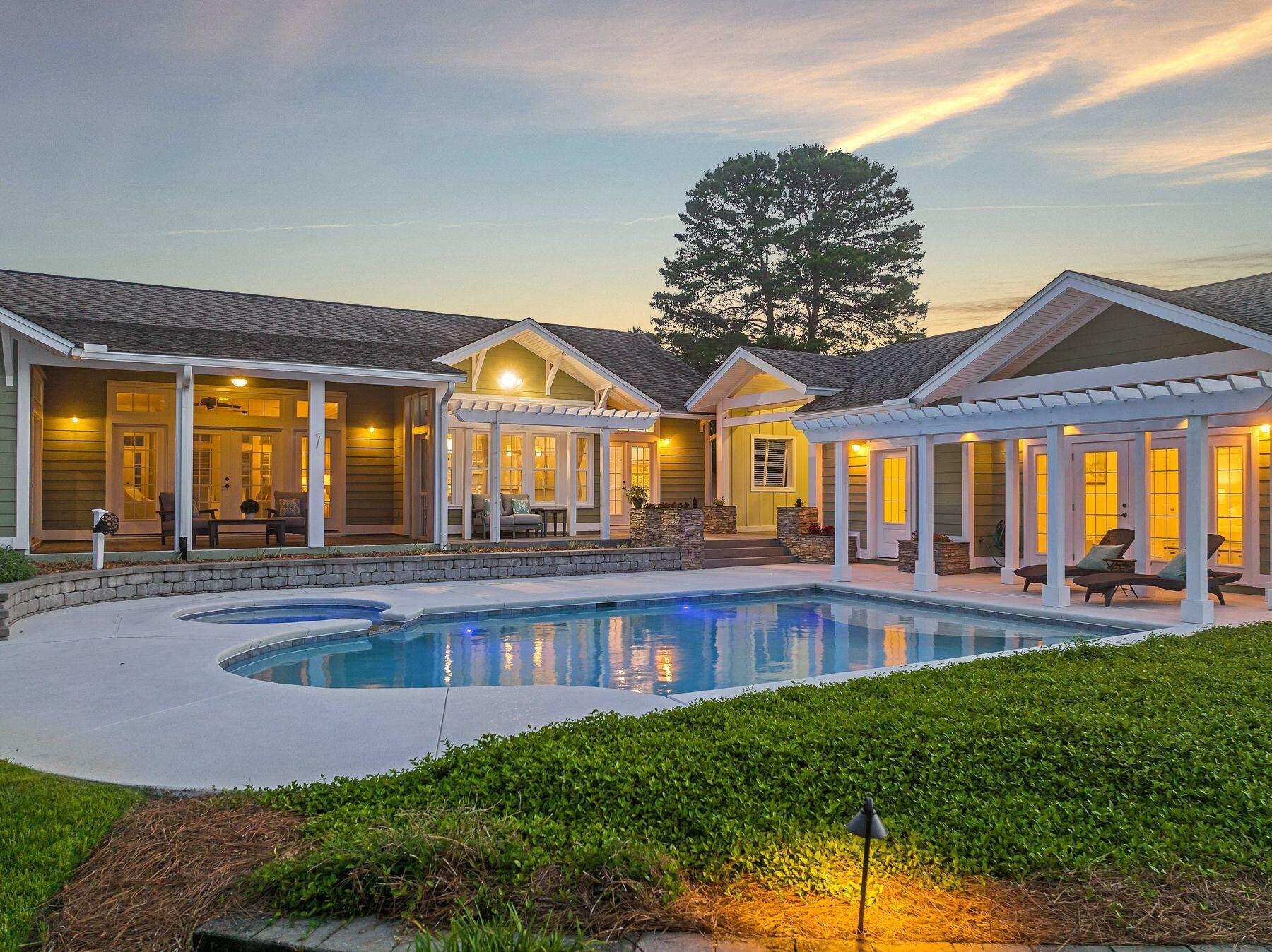 SANTA ROSA RIDGE UNIT 3 - Residential