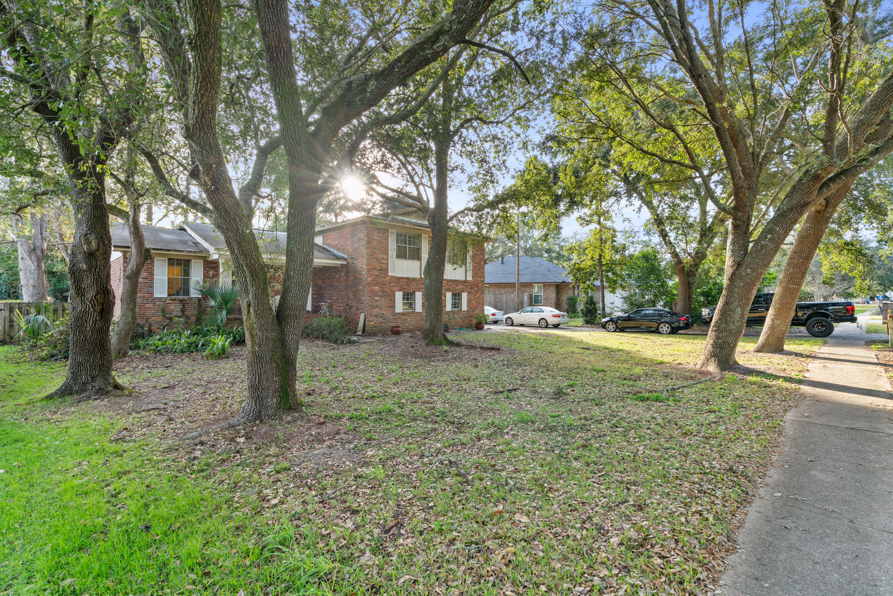 FOREST PLACE S/D - Residential