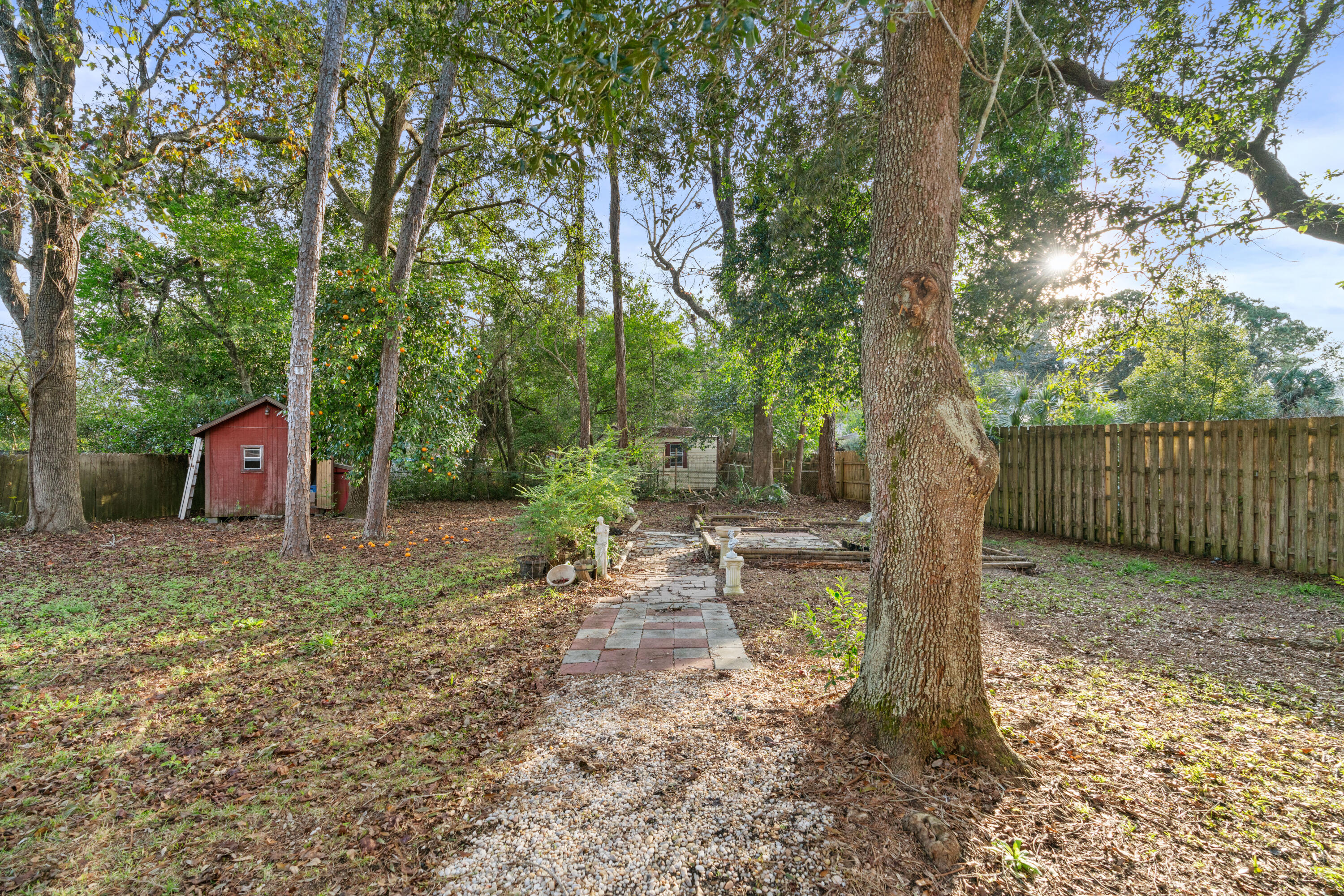 FOREST PLACE S/D - Residential