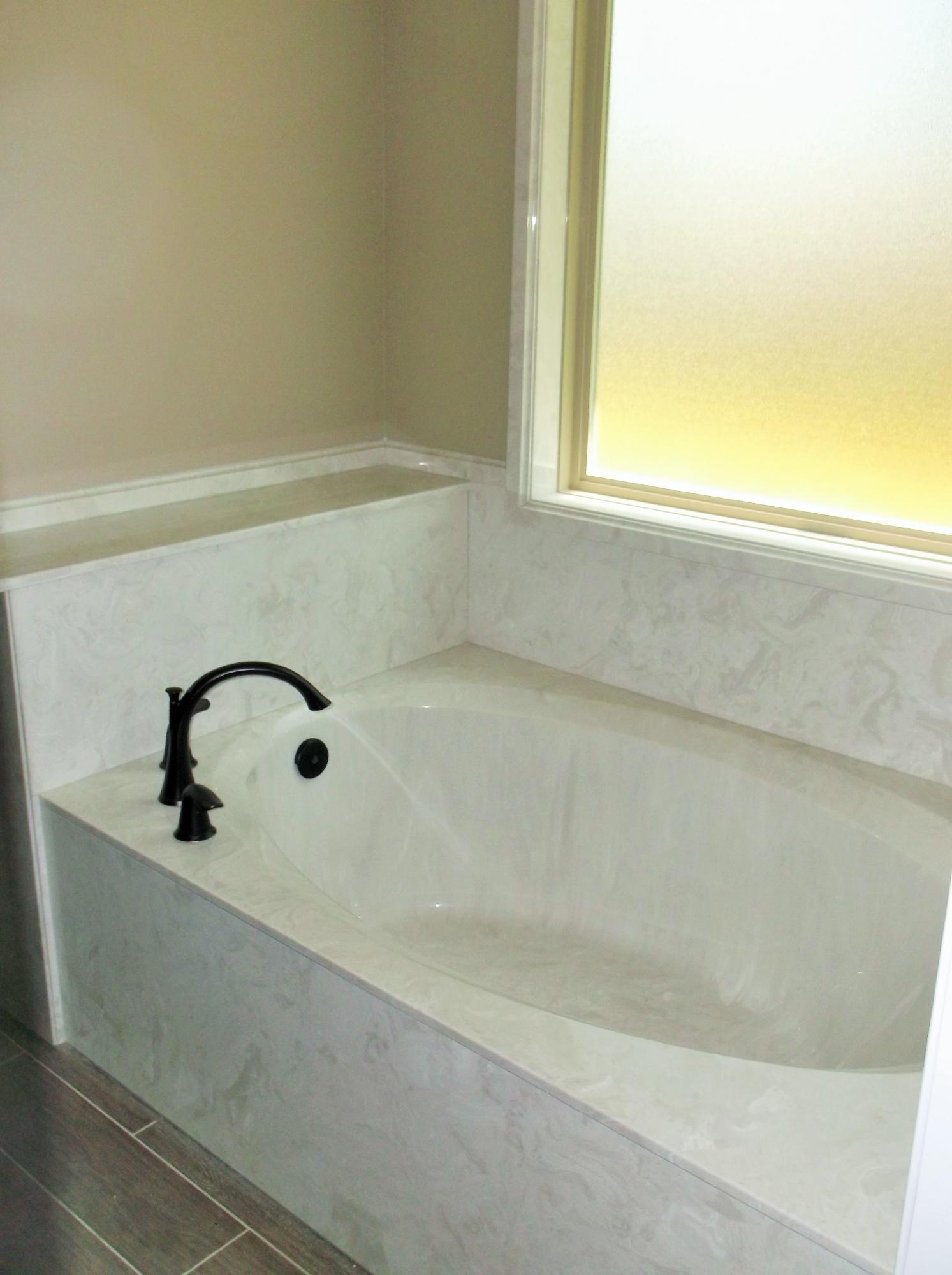 VALPARAISO PINECREST 6 - Residential