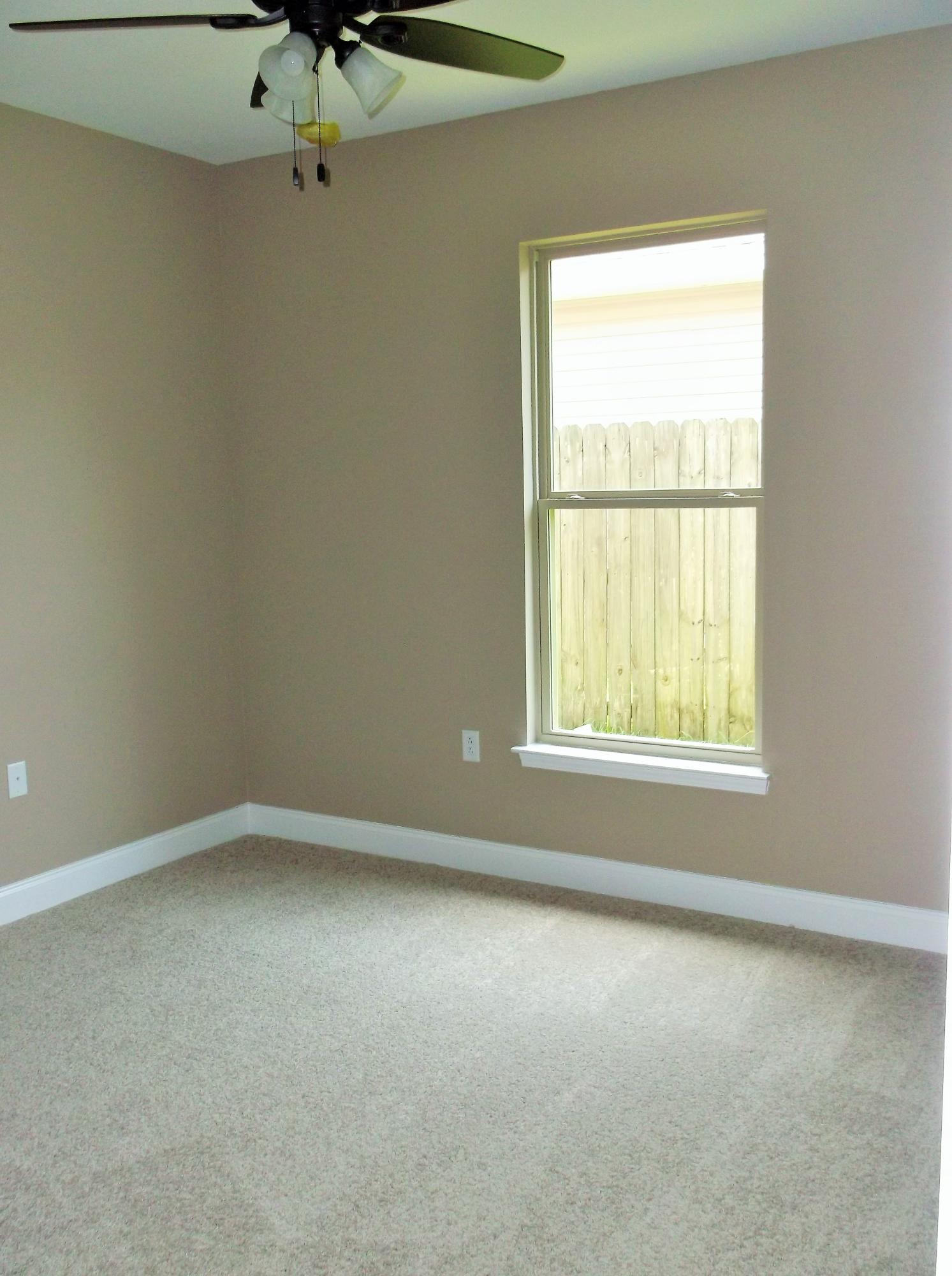 VALPARAISO PINECREST 6 - Residential