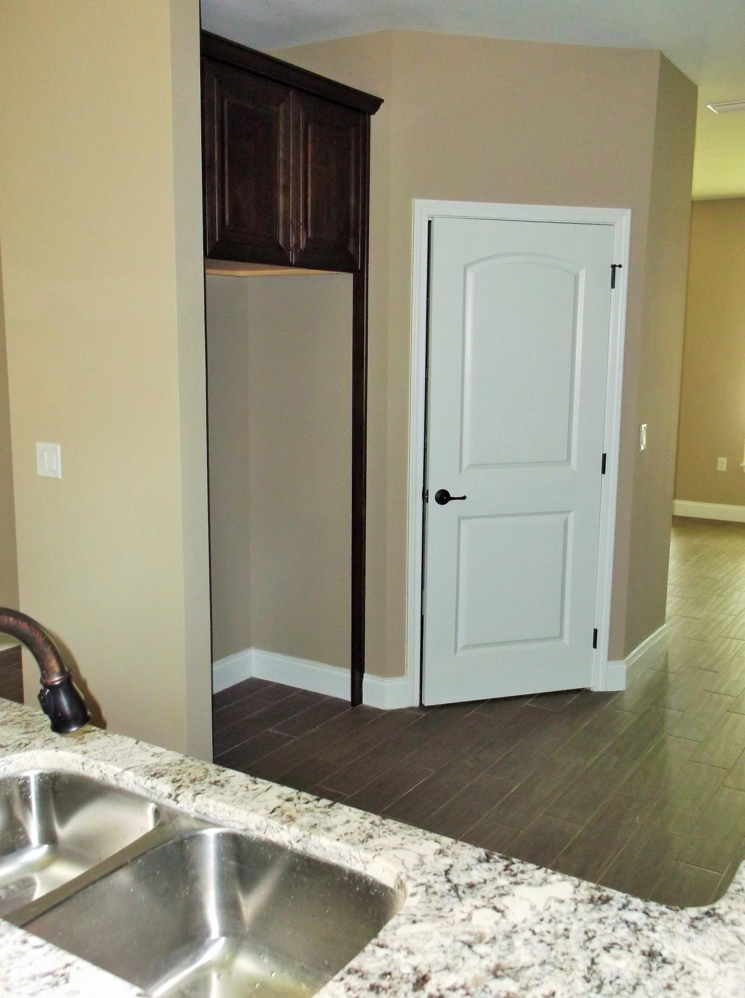 VALPARAISO PINECREST 6 - Residential