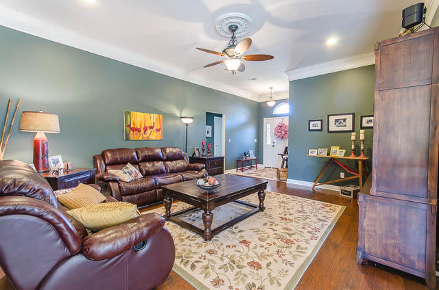 OAKLEAF ESTATES - Residential