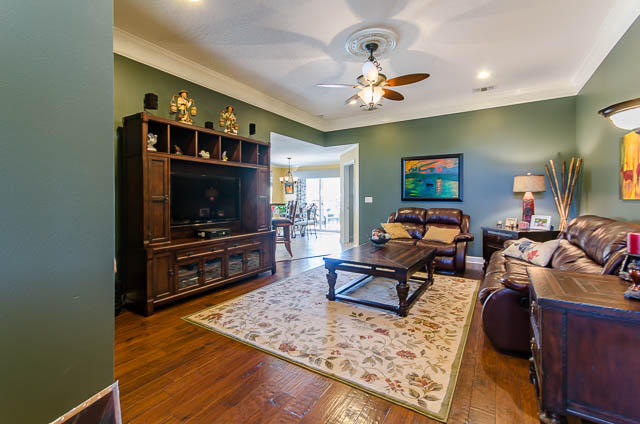 OAKLEAF ESTATES - Residential