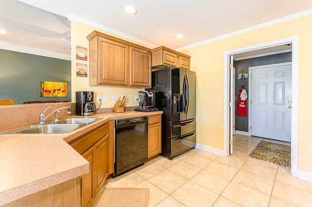 OAKLEAF ESTATES - Residential