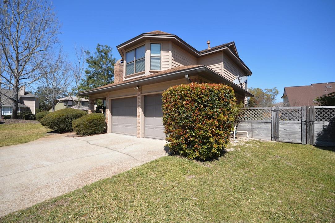 CROSSWINDS 1ST ADDN - Residential