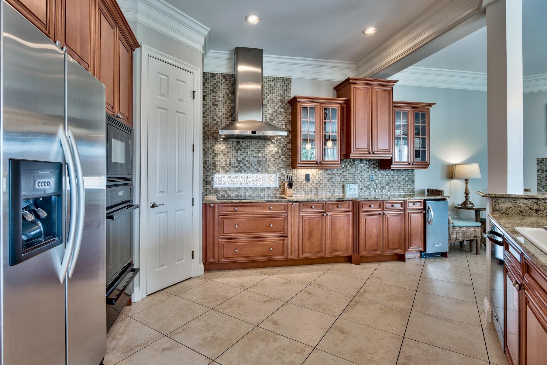 CRYSTAL BEACH - Residential