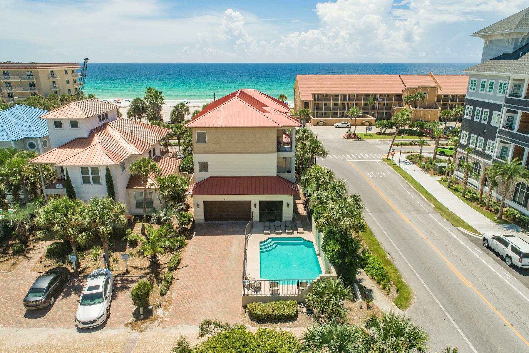 CRYSTAL BEACH - Residential