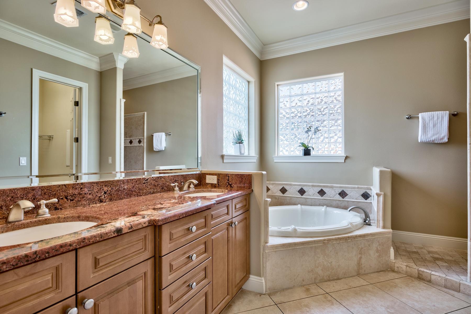 CRYSTAL BEACH - Residential