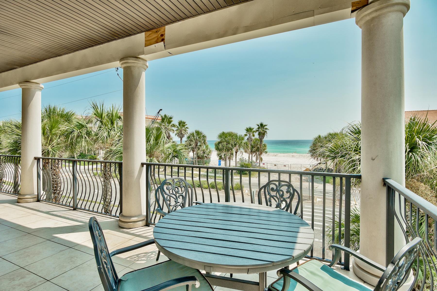 CRYSTAL BEACH - Residential