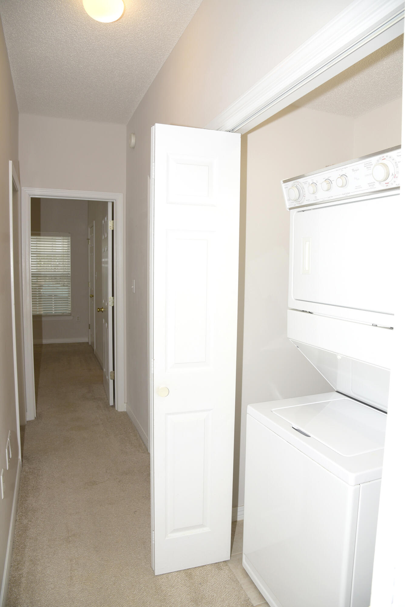 THE OAKS AT NICEVILLE - Residential Lease