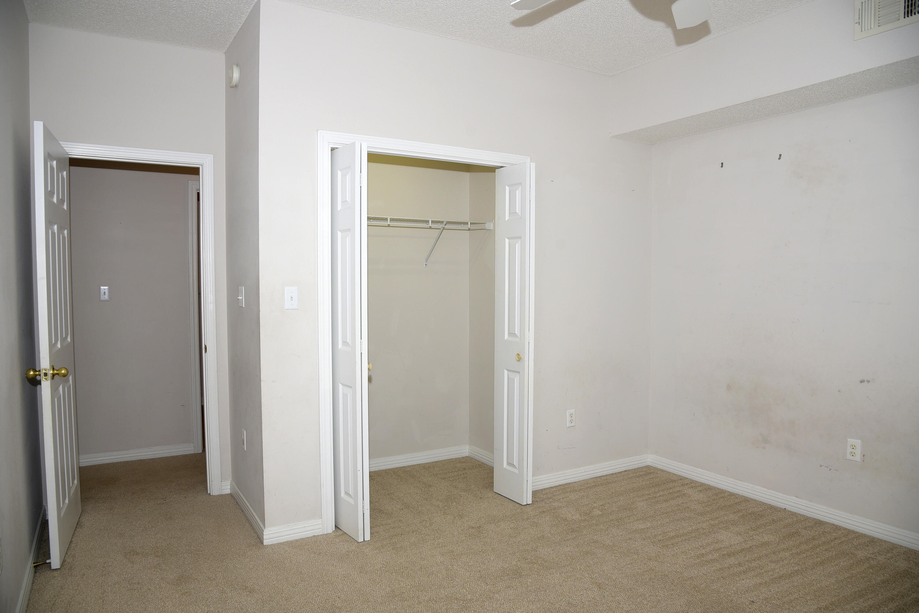 THE OAKS AT NICEVILLE - Residential Lease