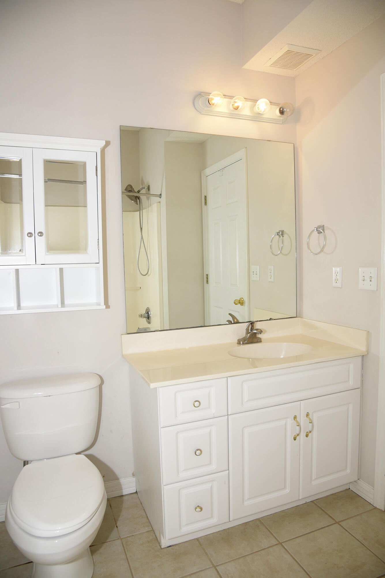 THE OAKS AT NICEVILLE - Residential Lease