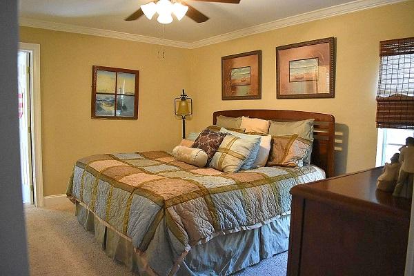 PINE LAKE S/D - Residential