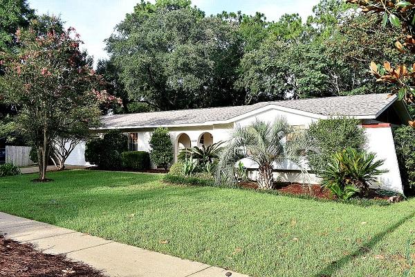 PINE LAKE S/D - Residential