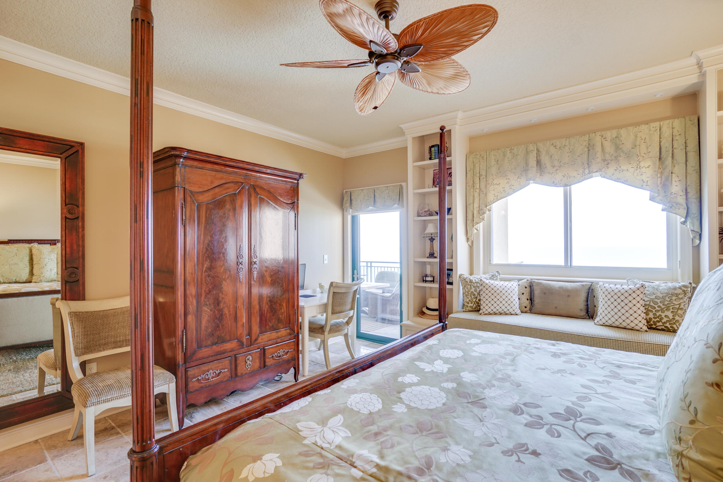 SOUTHWINDS III - Residential