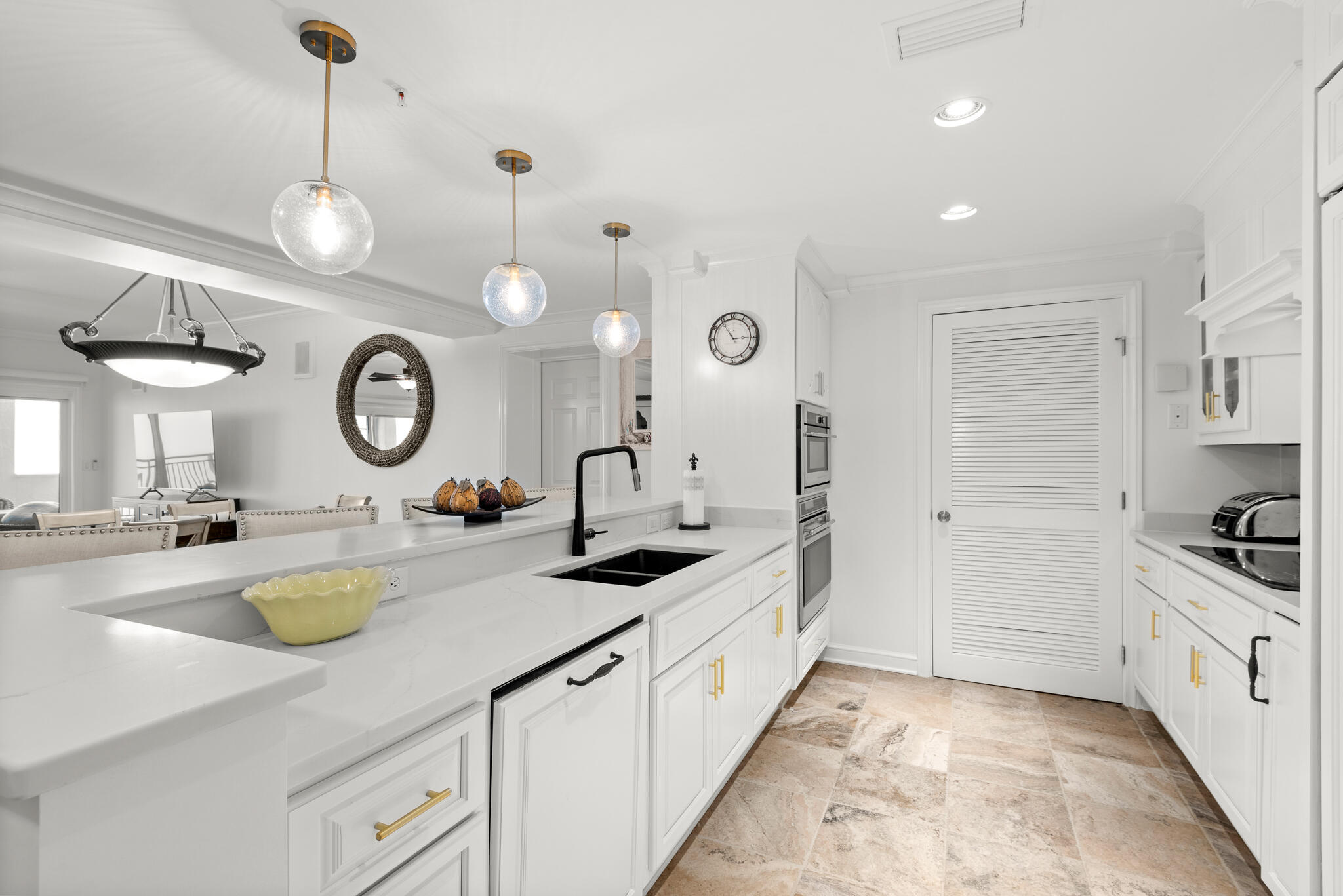 SOUTHWINDS III - Residential