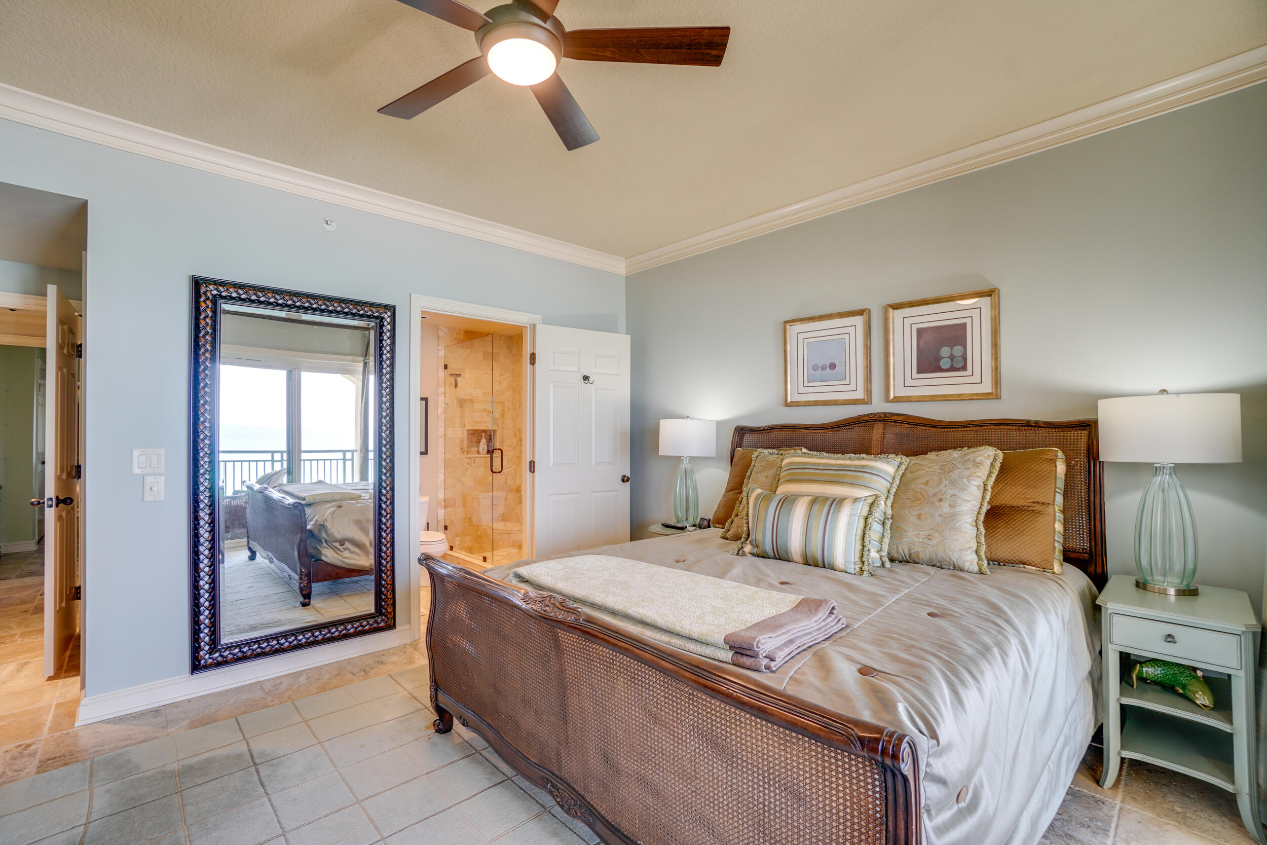 SOUTHWINDS III - Residential