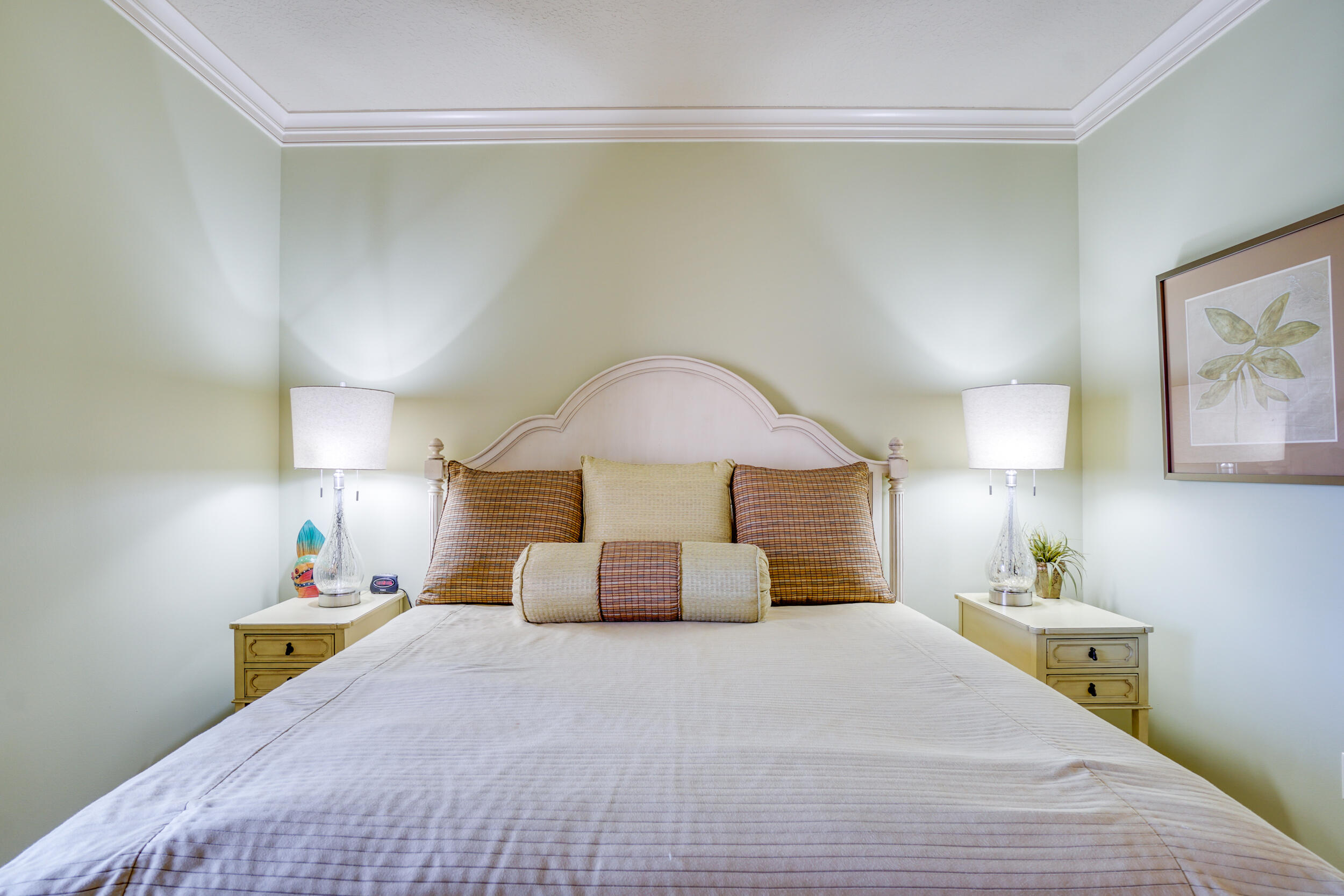 SOUTHWINDS III - Residential