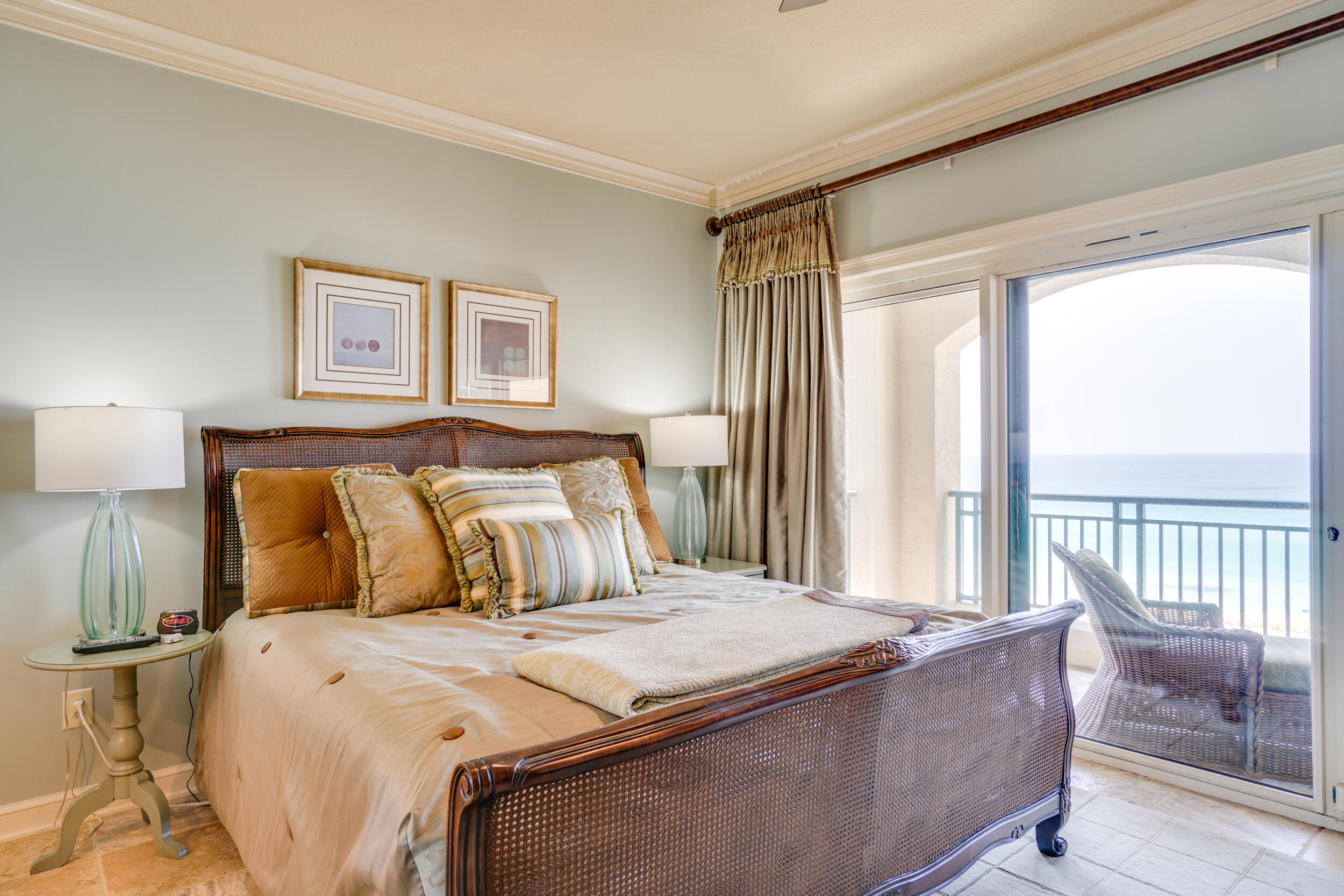 SOUTHWINDS III - Residential