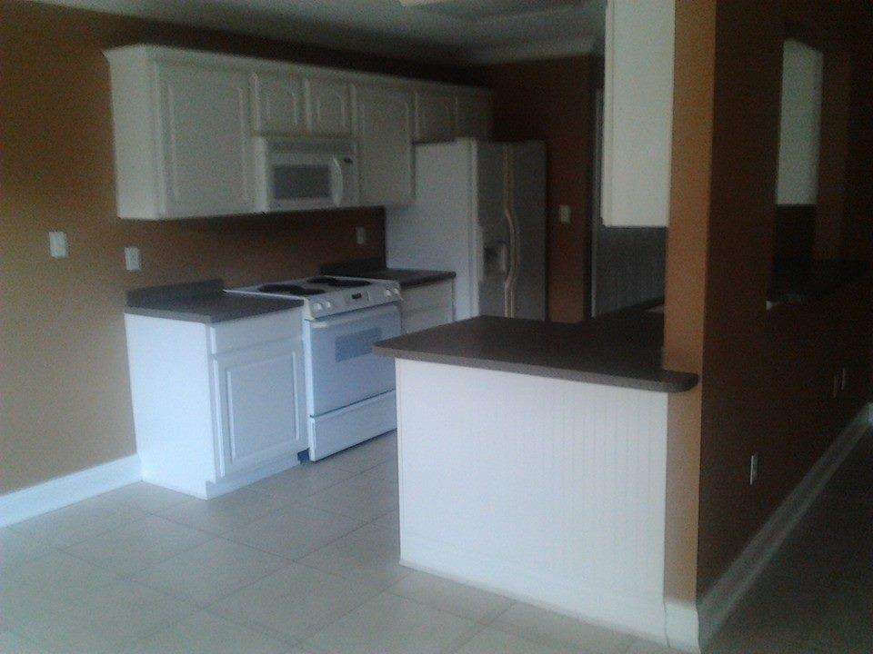 Olde Florida Lakes - Residential Lease