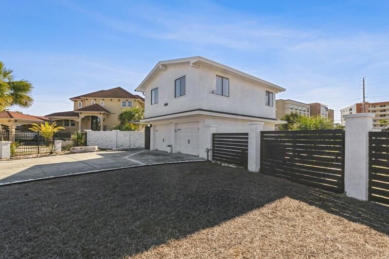 Okaloosa Island - Residential