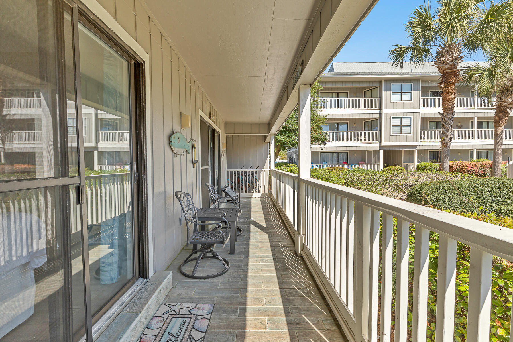 BEACHWOOD VILLAS CONDO PH 2 - Residential