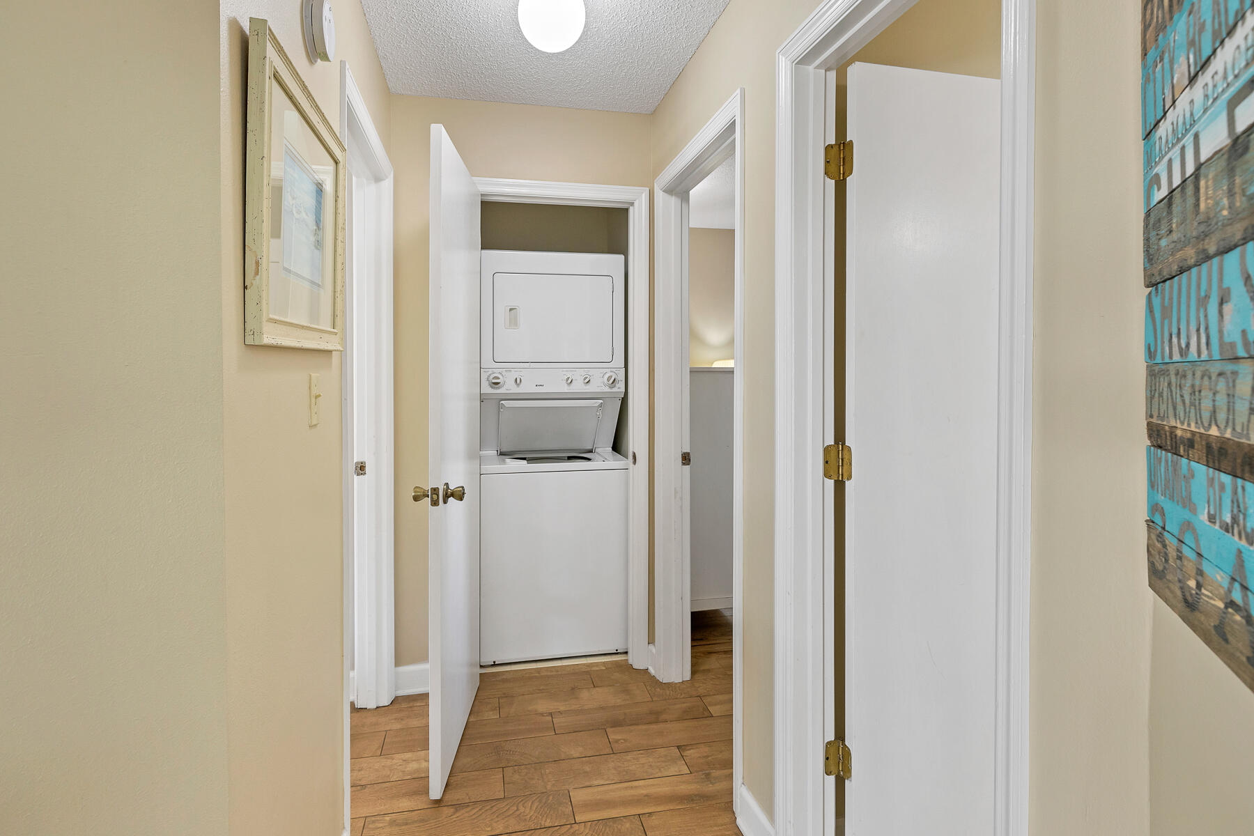 BEACHWOOD VILLAS CONDO PH 2 - Residential