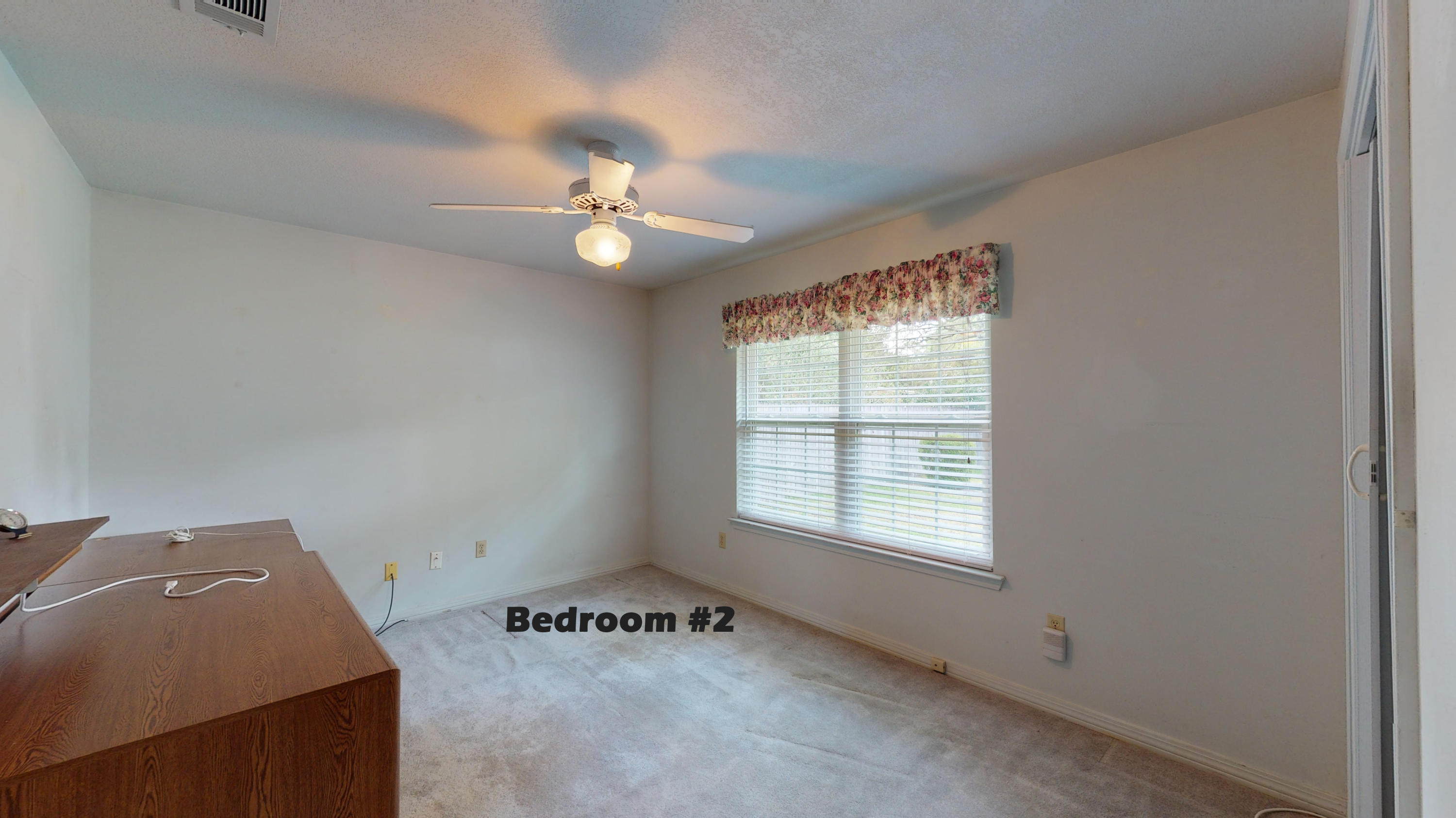 MEADOW WOODS - Residential