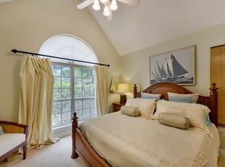 Bayou Breeze - Residential