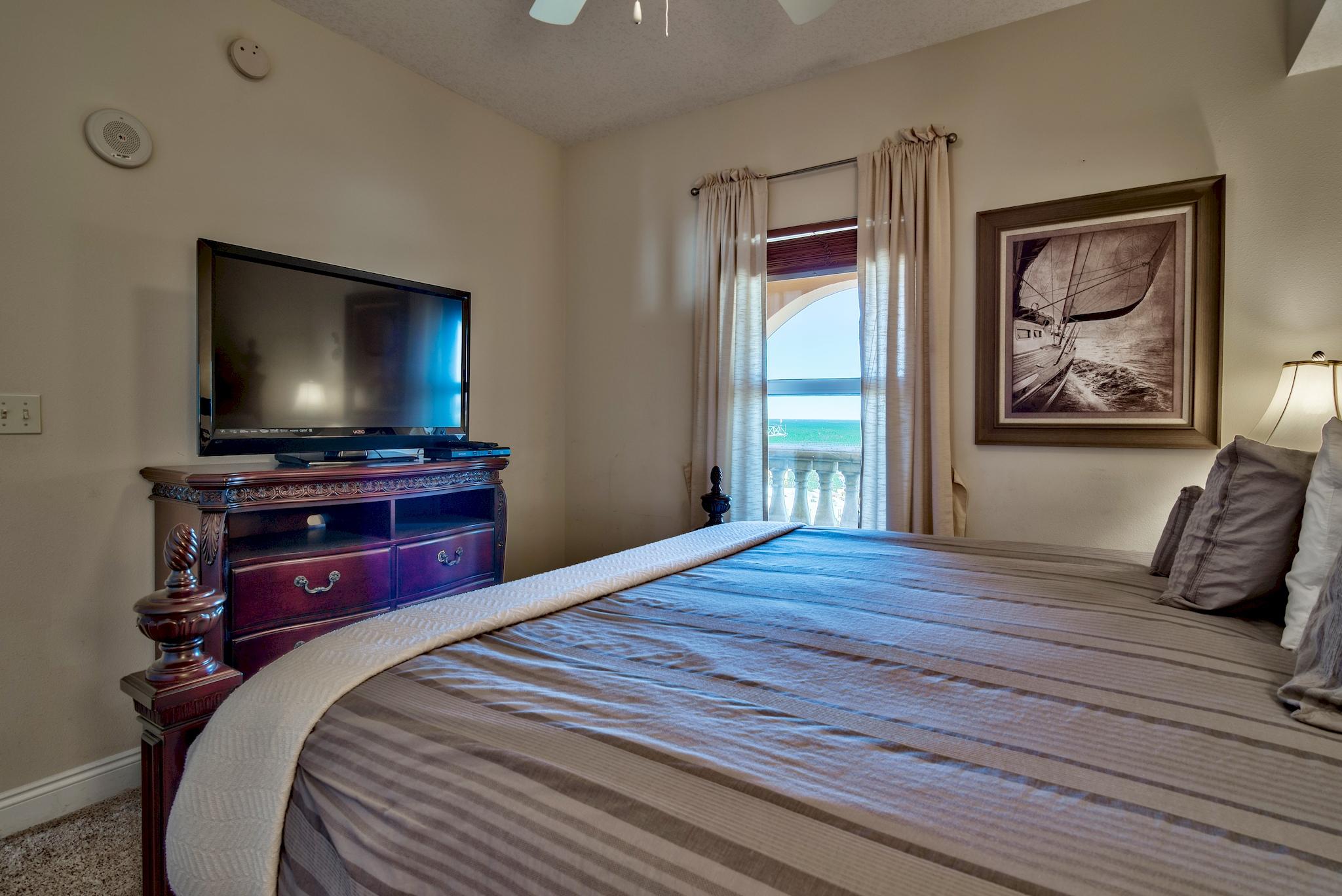 CALYPSO RESORT & TOWERS - Residential