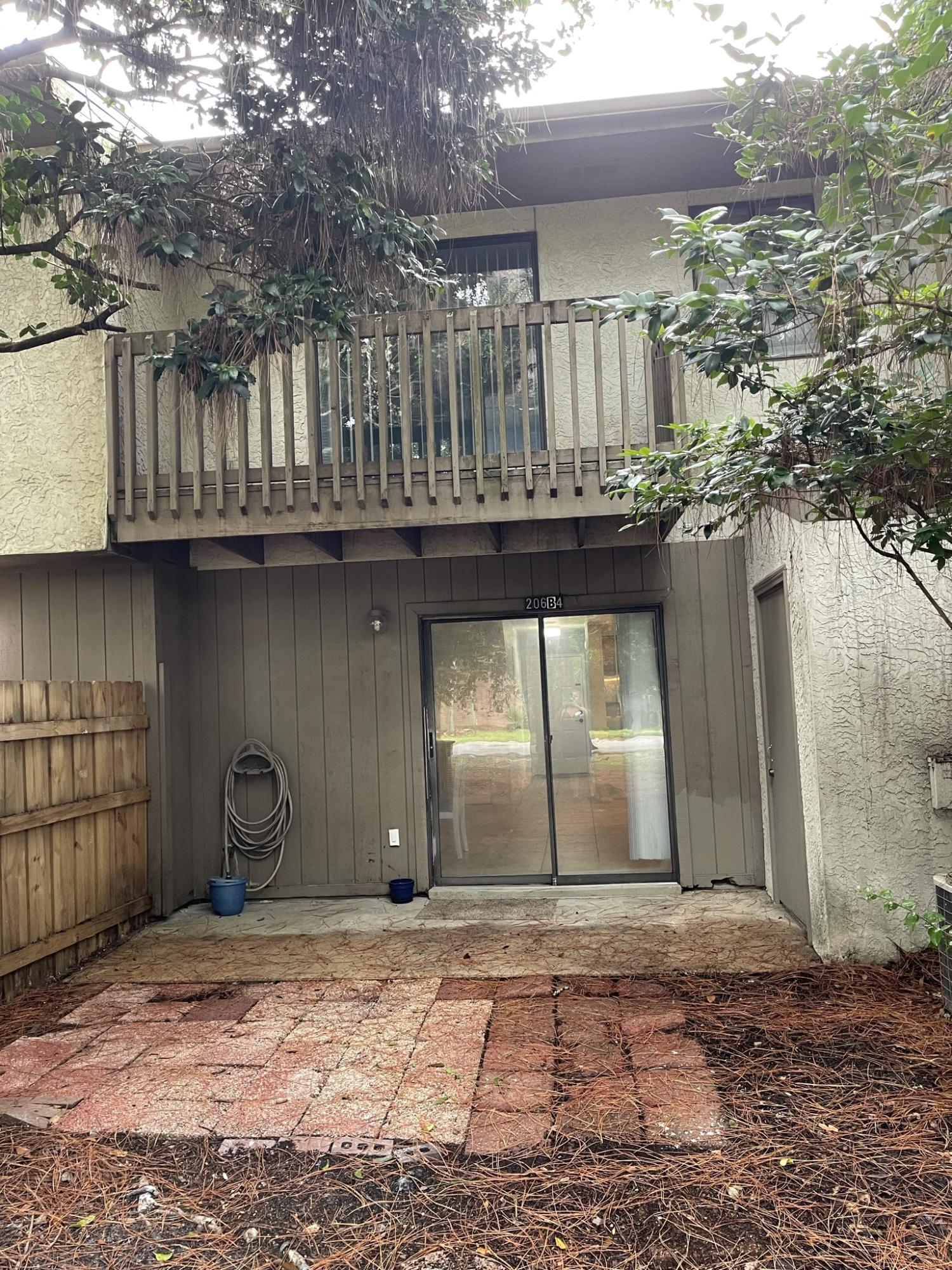 NEW WALTON VILLAGE - Residential