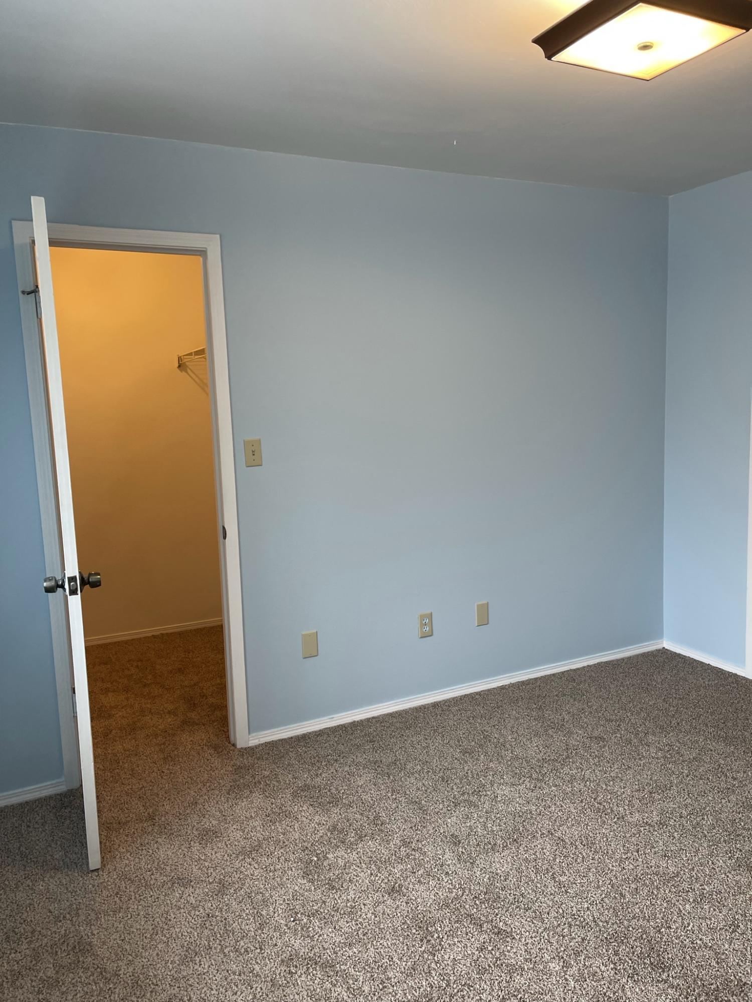 NEW WALTON VILLAGE - Residential