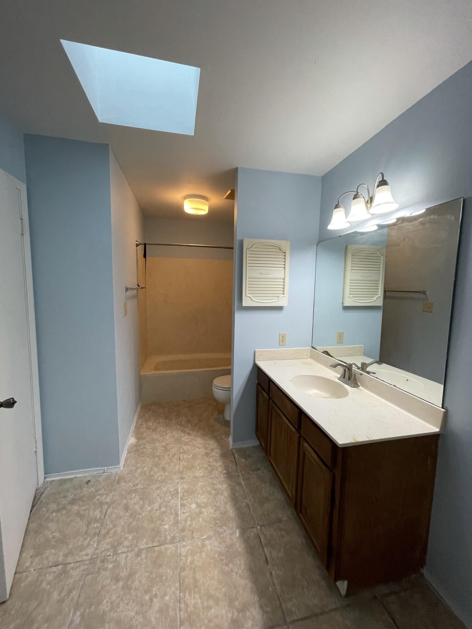 NEW WALTON VILLAGE - Residential