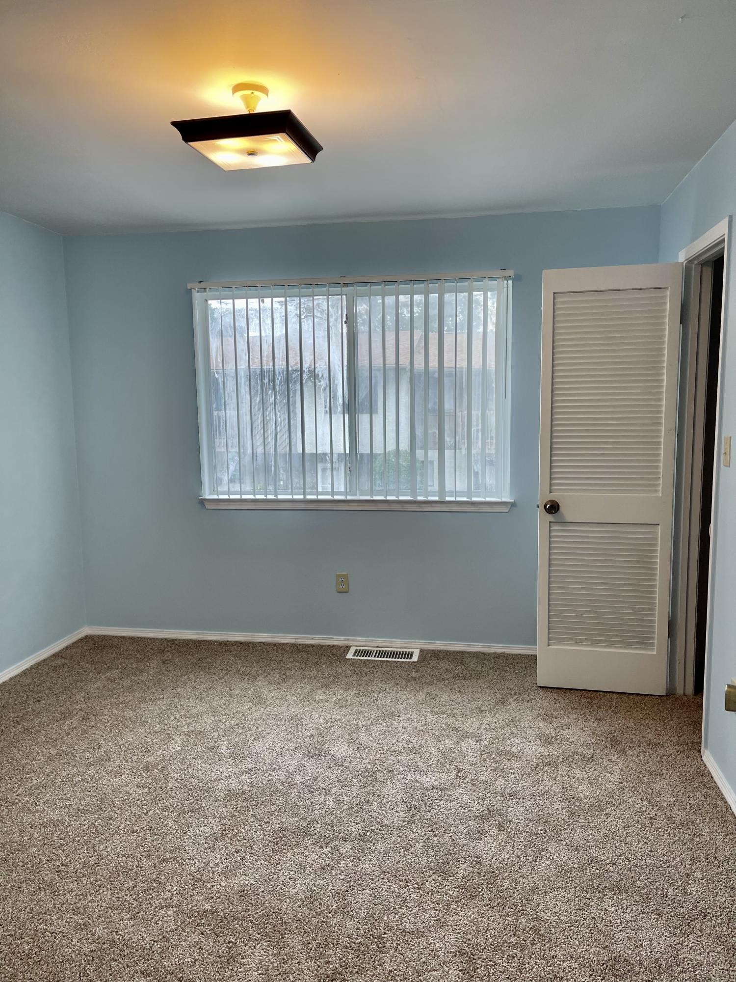 NEW WALTON VILLAGE - Residential