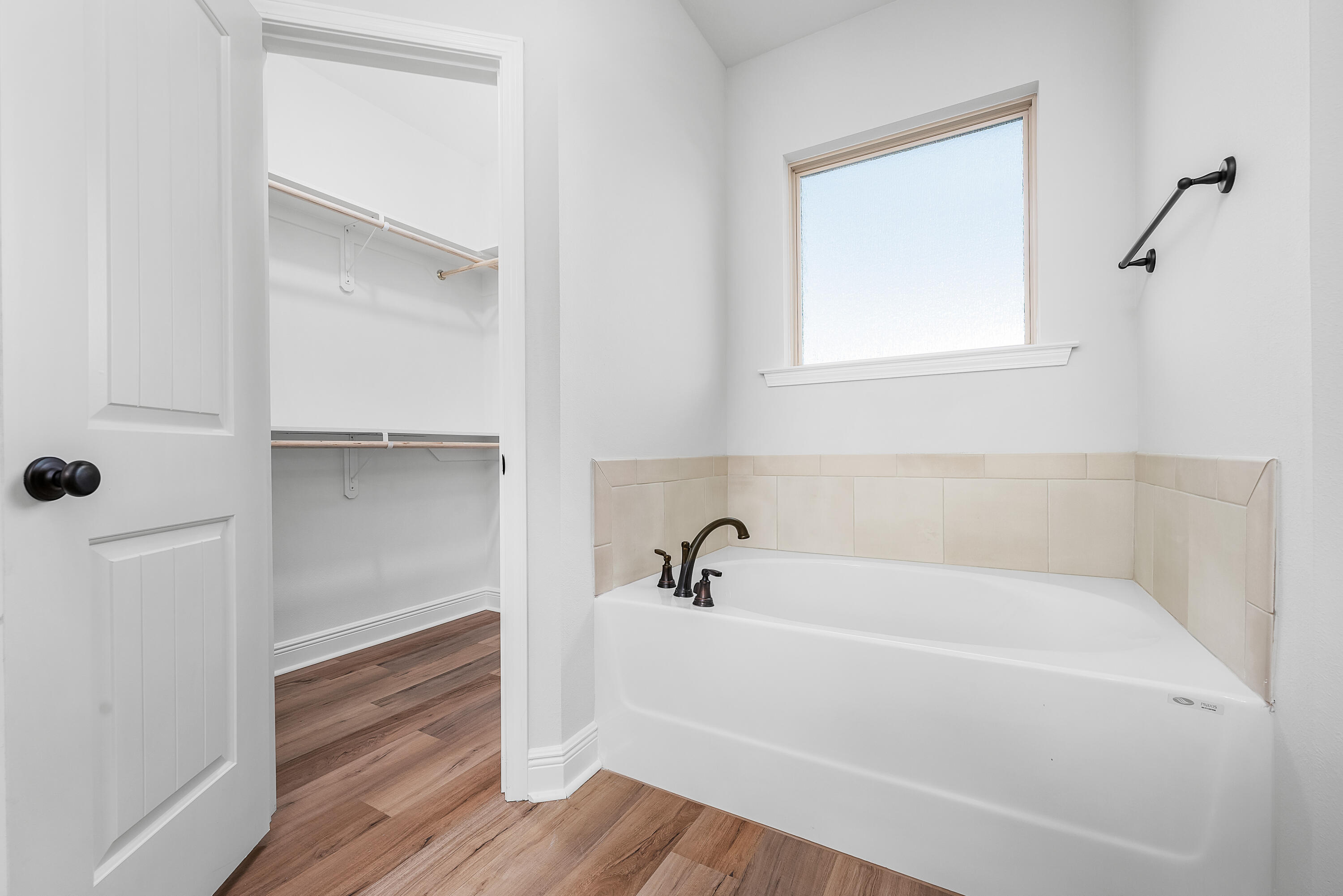 NONESUCH WAY - Residential