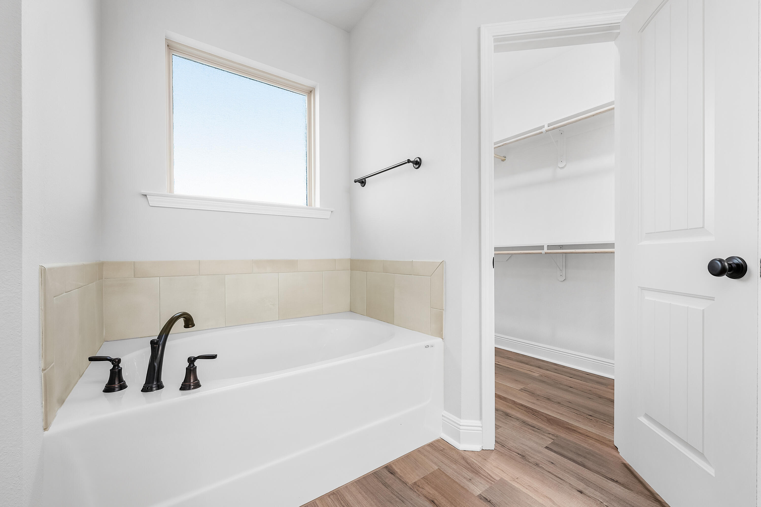 NONESUCH WAY - Residential