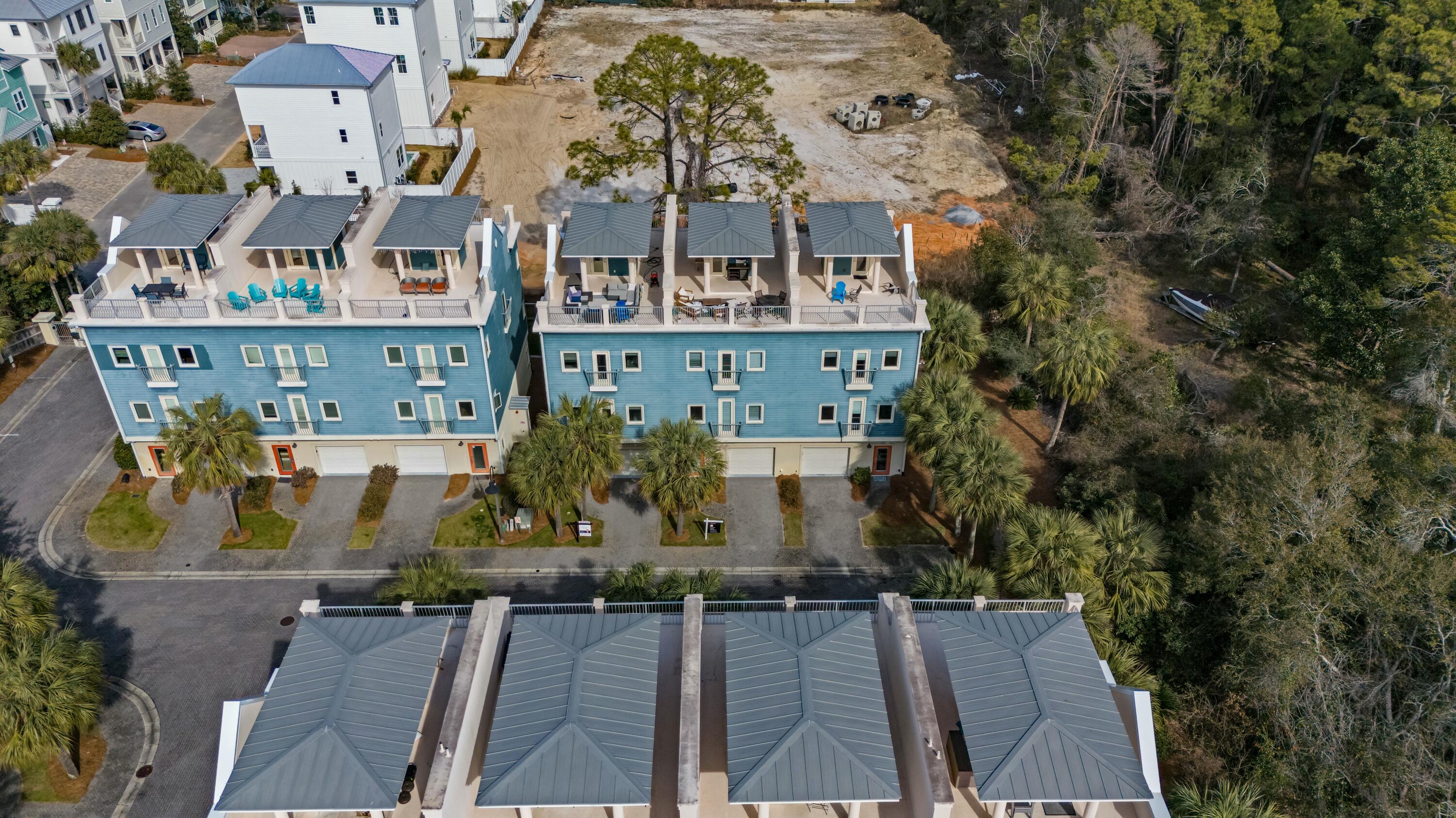 COASTAL DUNES - Residential