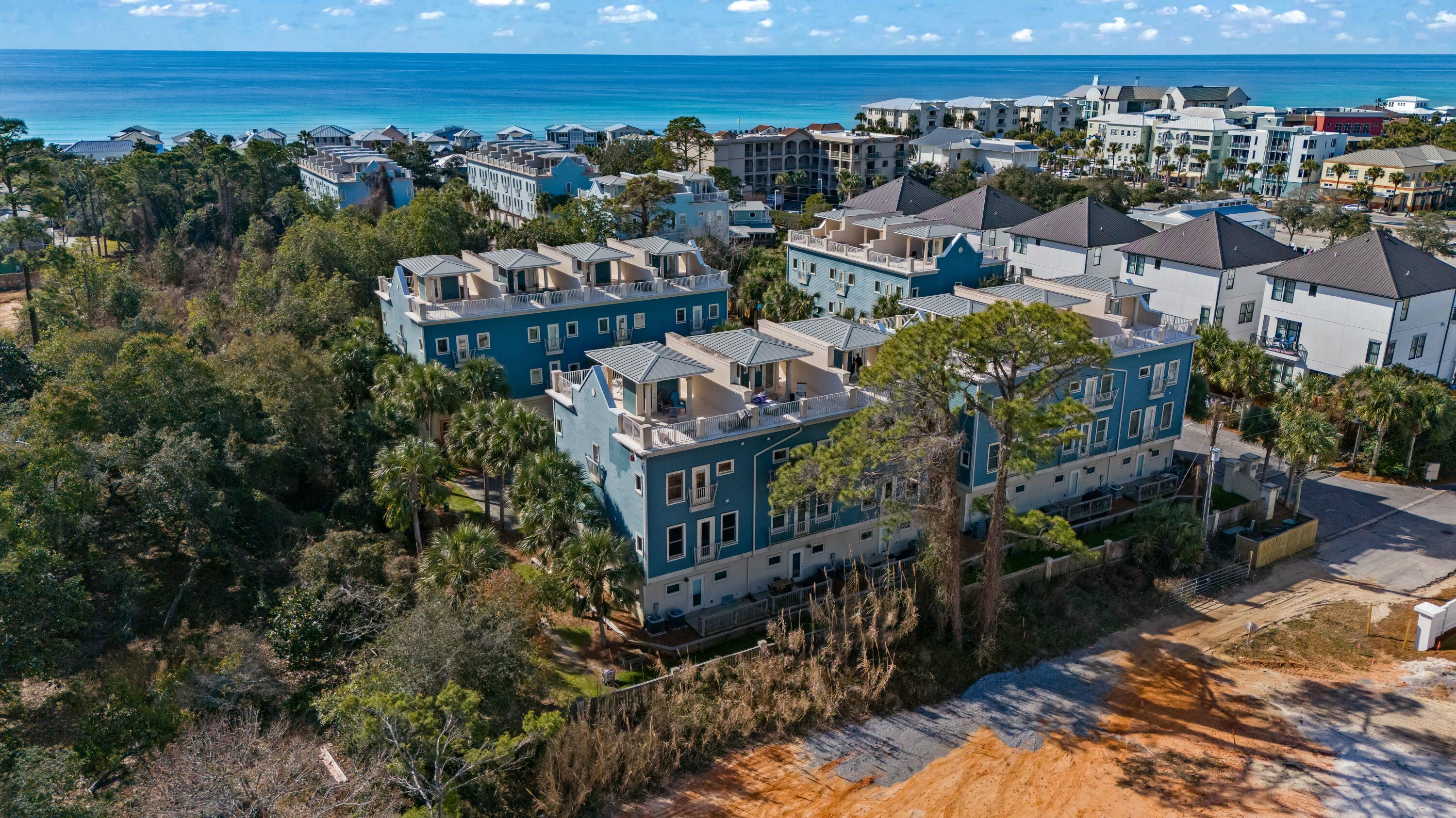 COASTAL DUNES - Residential