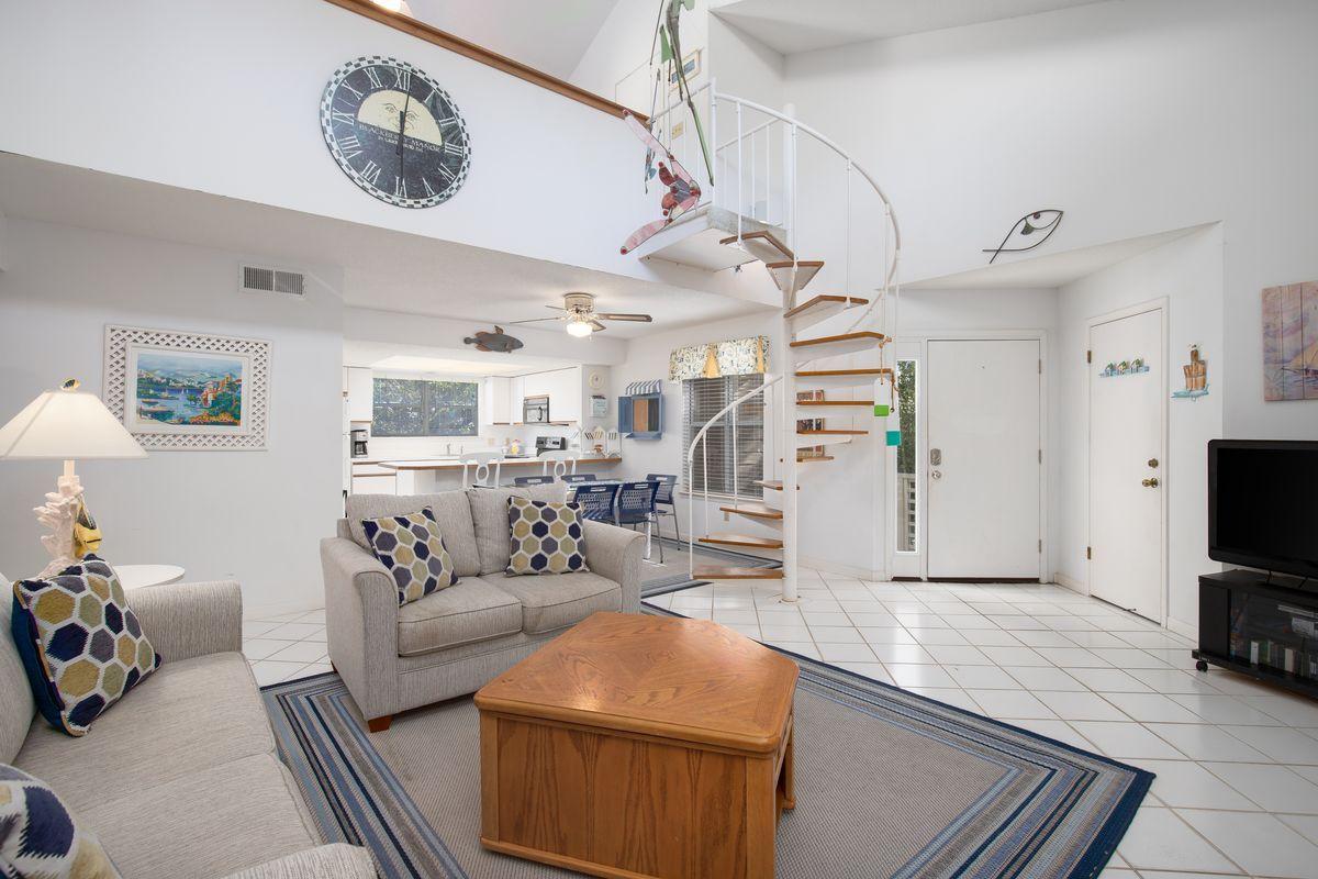 HIDDEN DUNES BEACH COTTAGES 2 - Residential