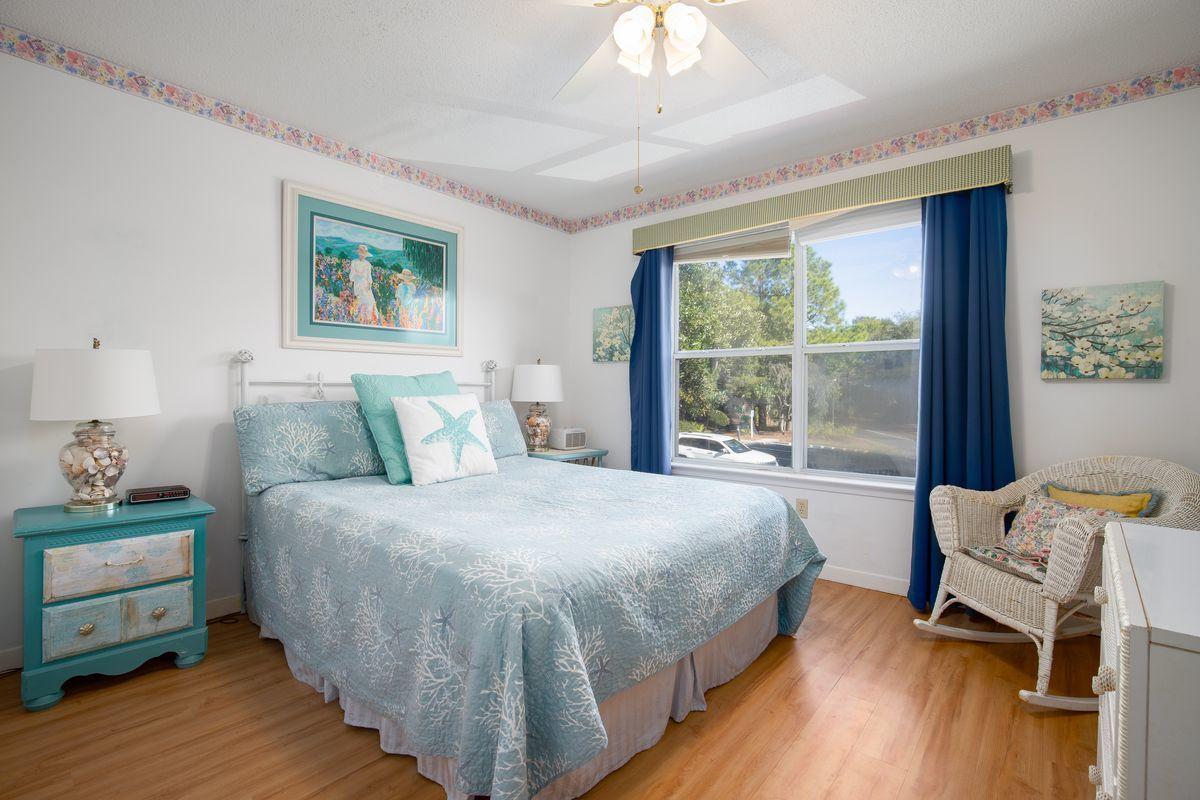 HIDDEN DUNES BEACH COTTAGES 2 - Residential