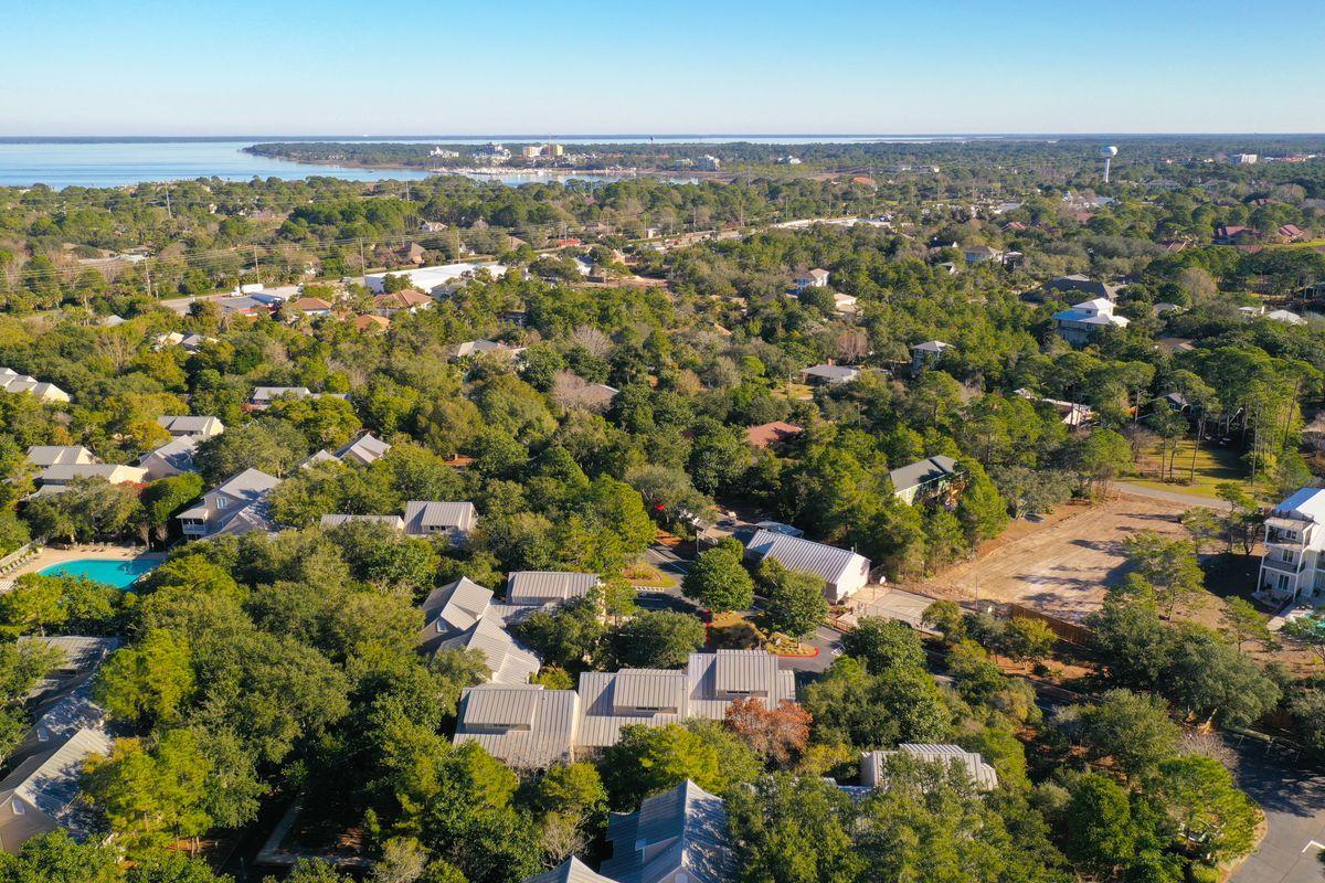 HIDDEN DUNES BEACH COTTAGES 2 - Residential
