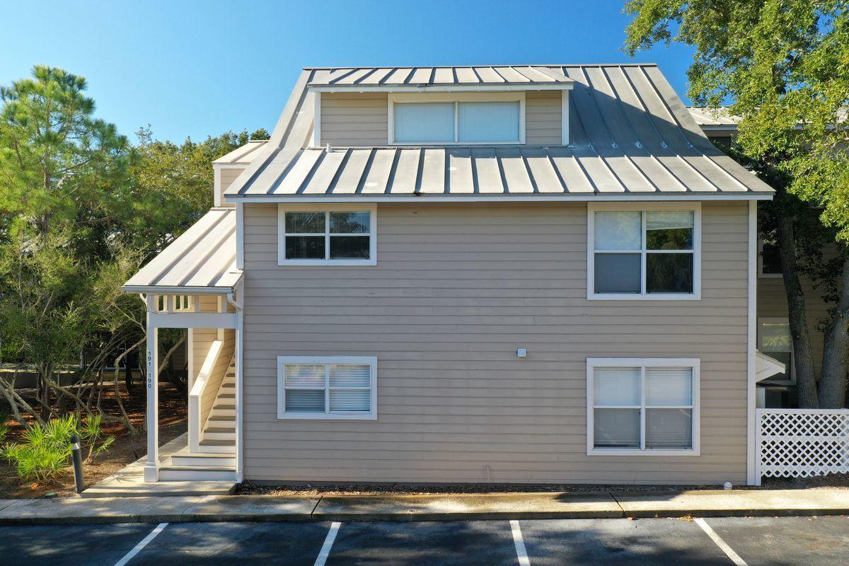 HIDDEN DUNES BEACH COTTAGES 2 - Residential