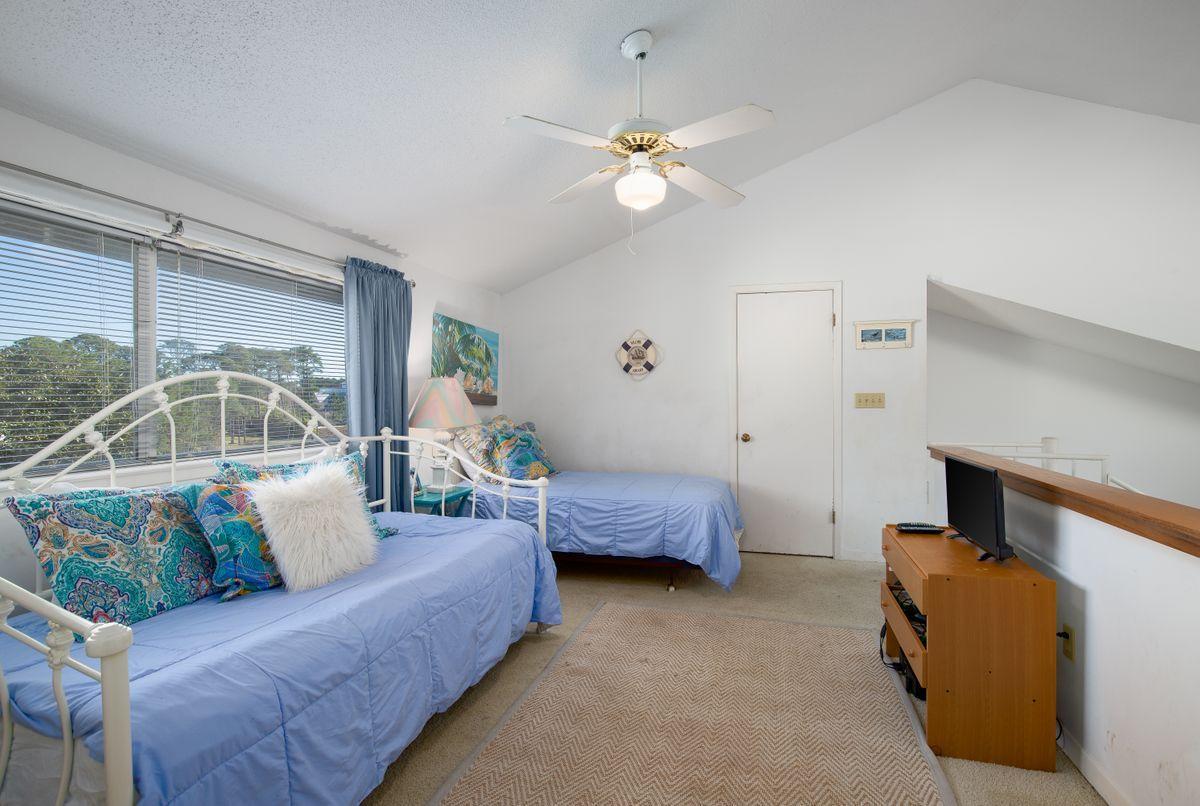 HIDDEN DUNES BEACH COTTAGES 2 - Residential