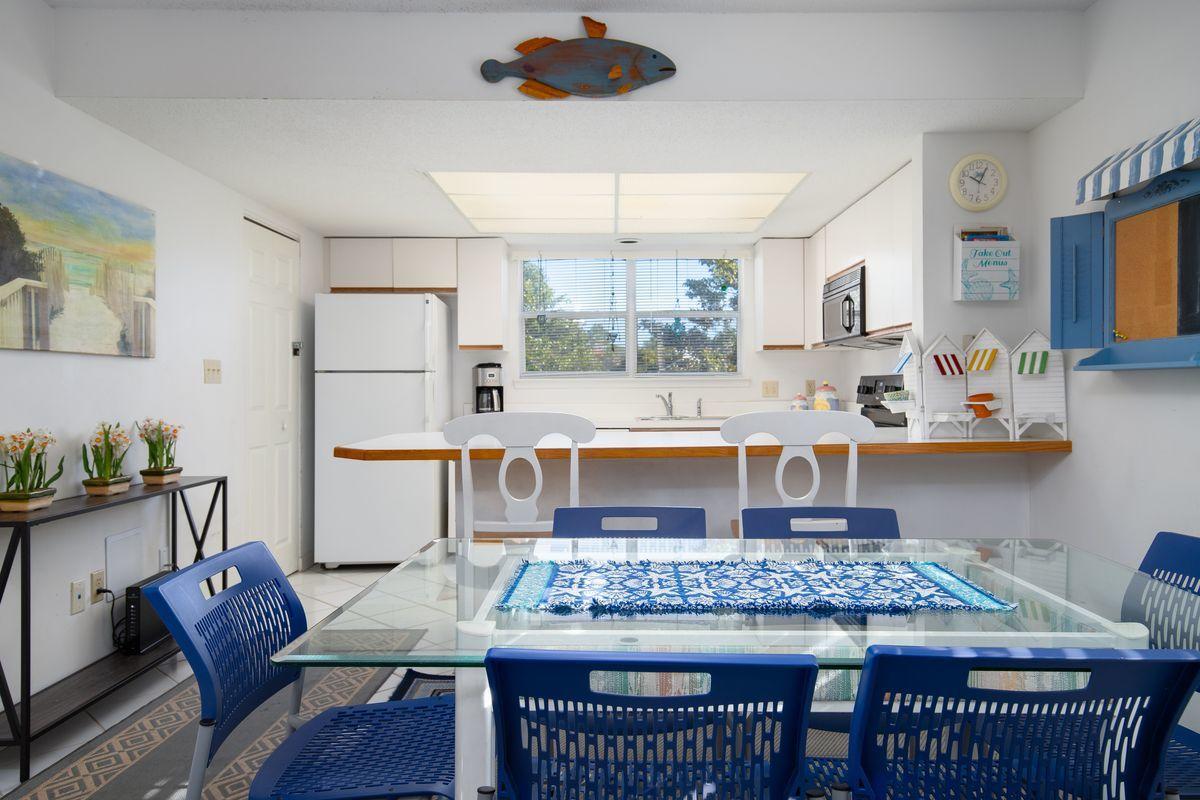 HIDDEN DUNES BEACH COTTAGES 2 - Residential