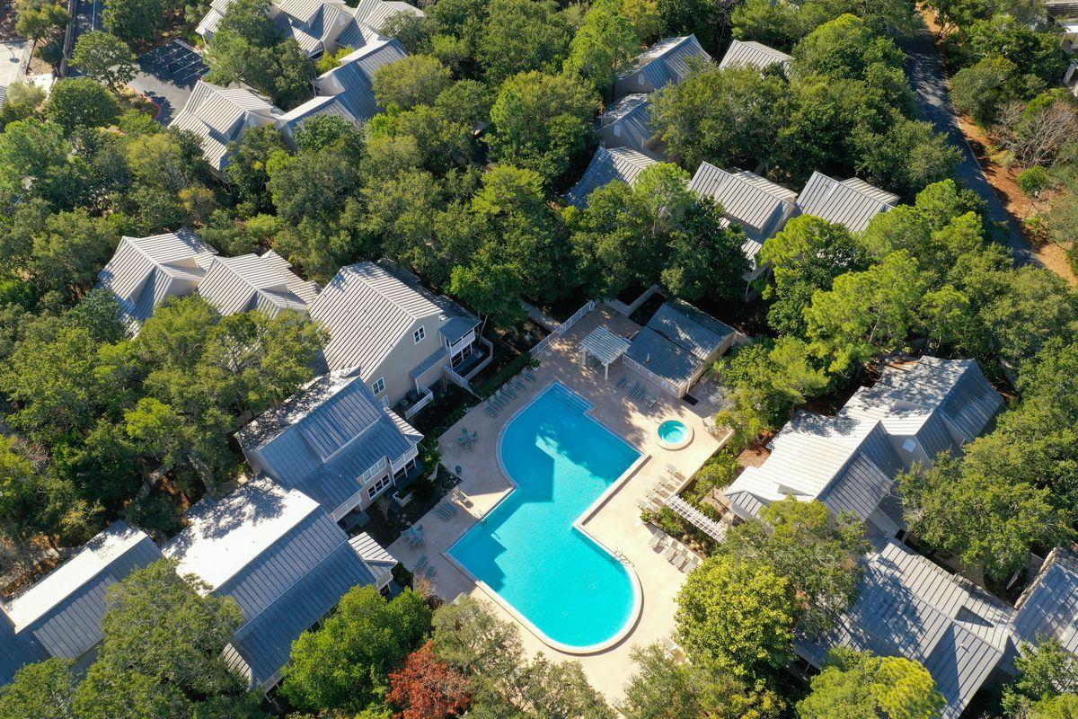 HIDDEN DUNES BEACH COTTAGES 2 - Residential